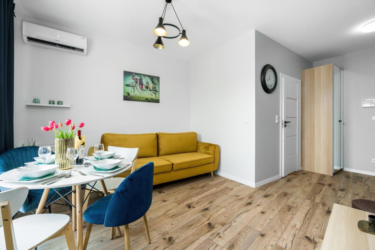 Apartments City View Garbary By Noclegi Renters Poznan Luaran gambar