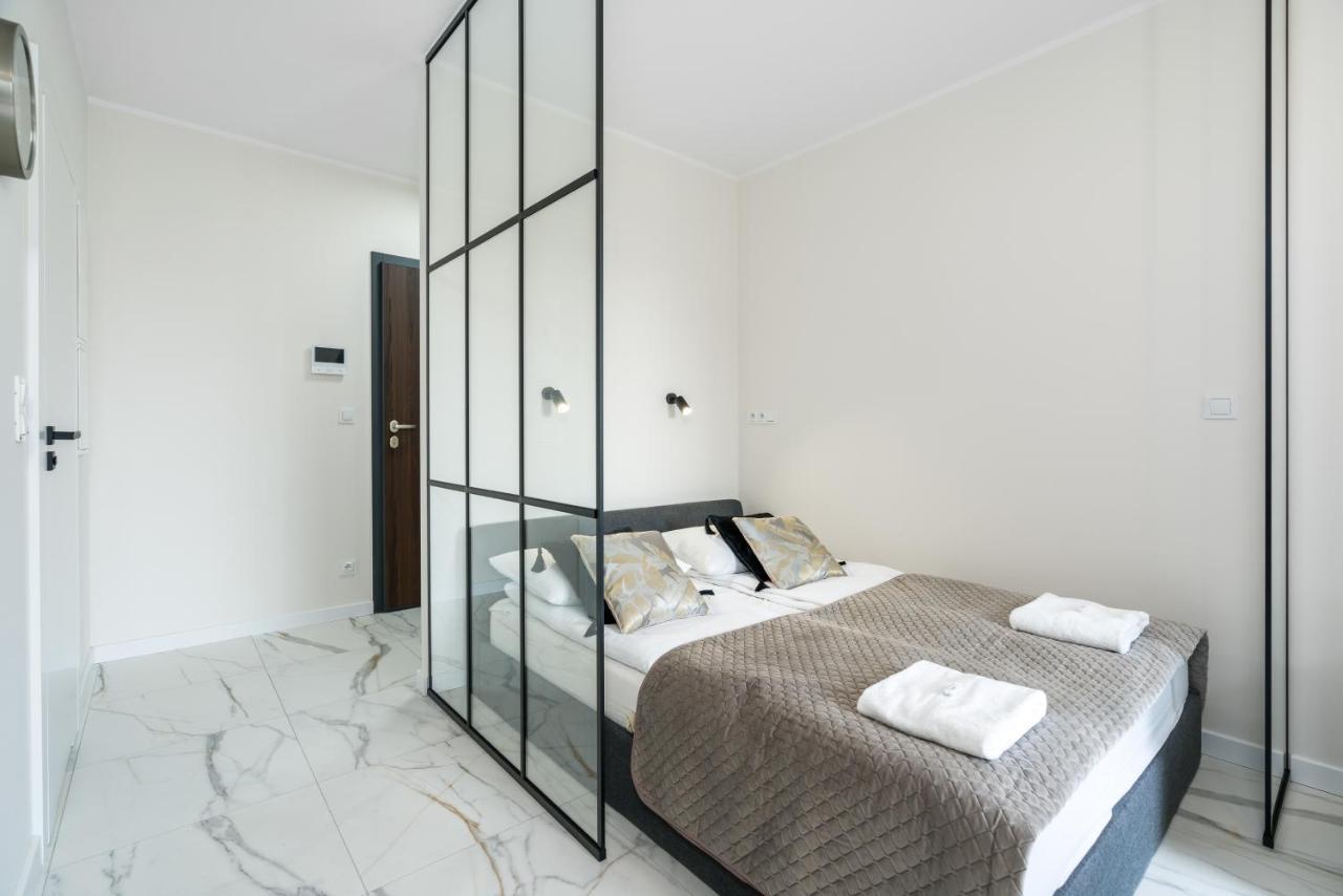 Apartments City View Garbary By Noclegi Renters Poznan Luaran gambar