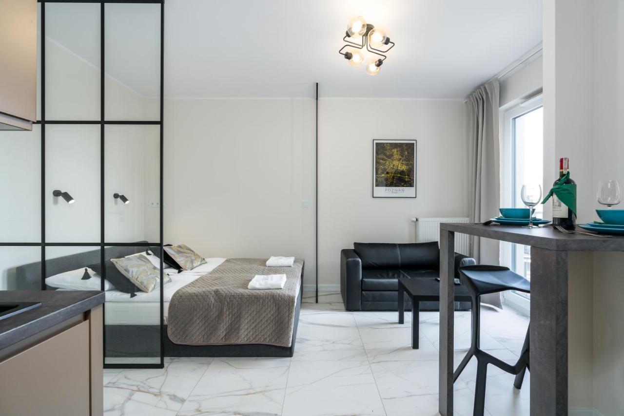 Apartments City View Garbary By Noclegi Renters Poznan Luaran gambar