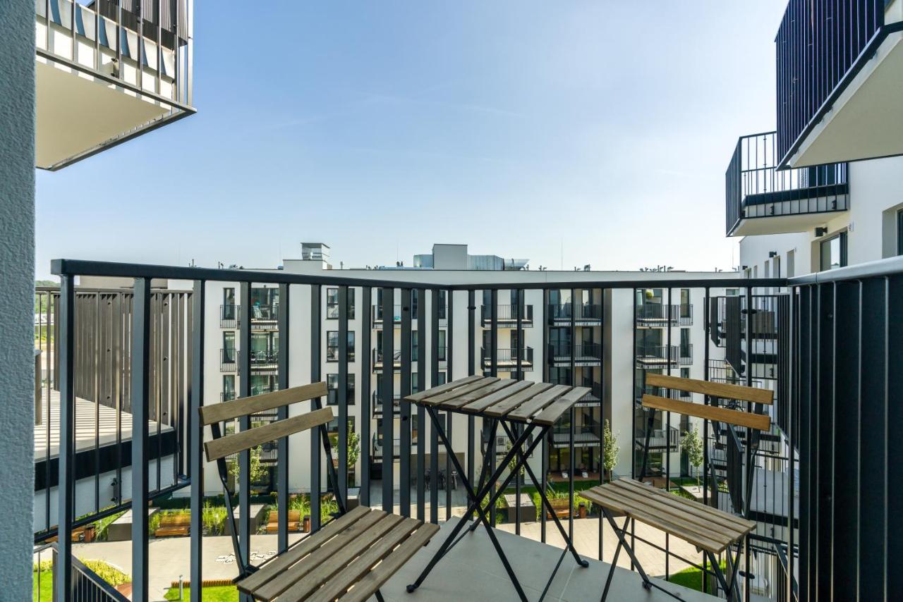 Apartments City View Garbary By Noclegi Renters Poznan Luaran gambar