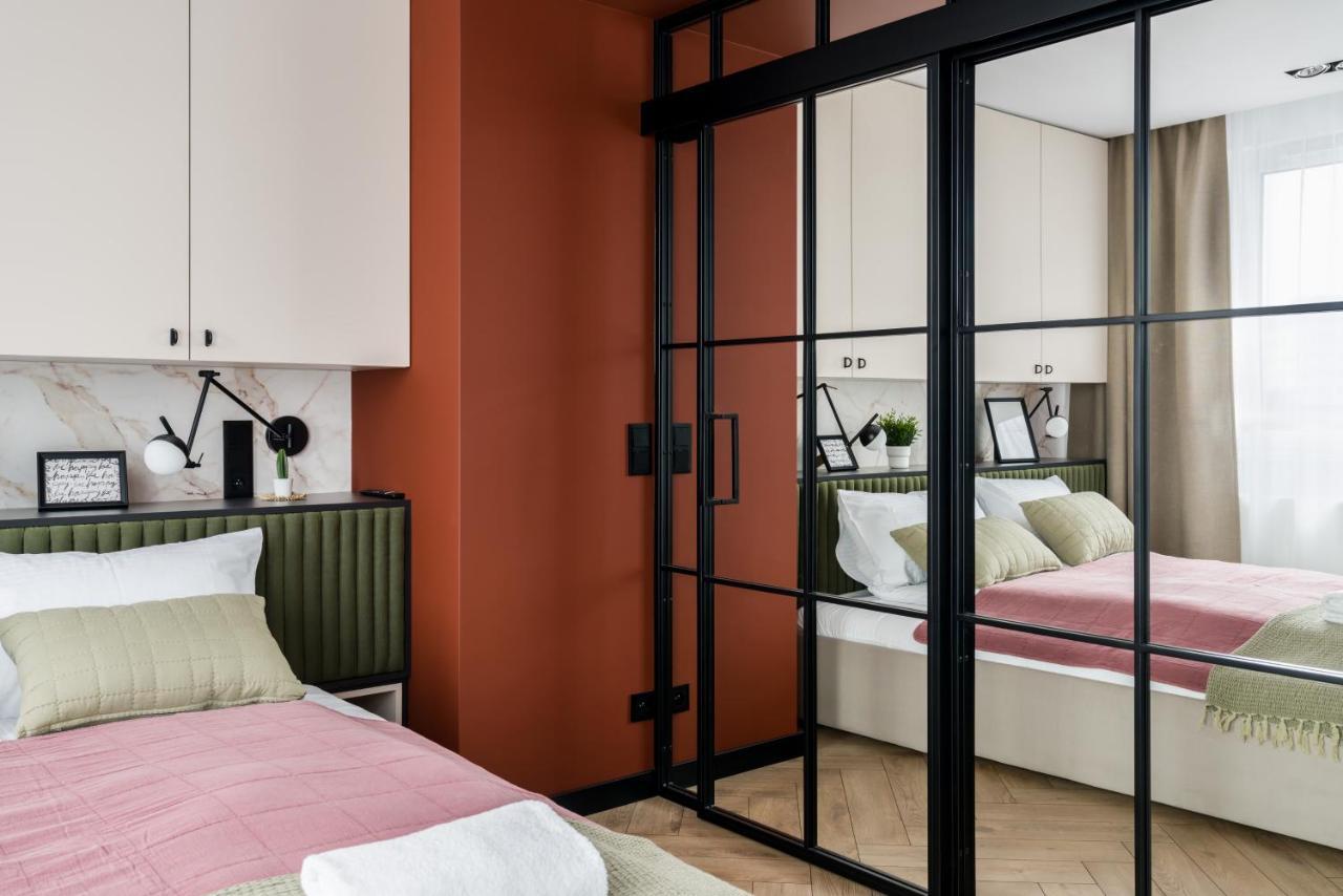 Apartments City View Garbary By Noclegi Renters Poznan Luaran gambar